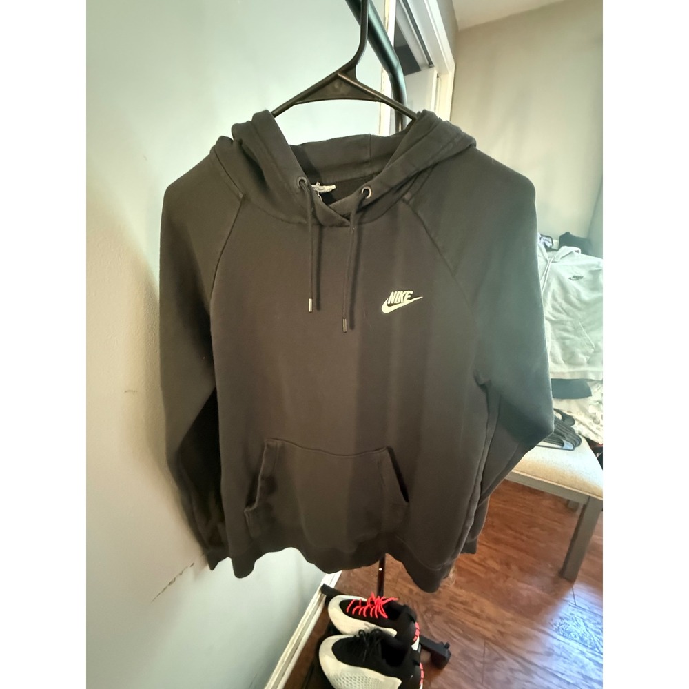 Nike Sportswear Essential Hoodie Mens Black Pullover Sweatshirt Raglan Logo S